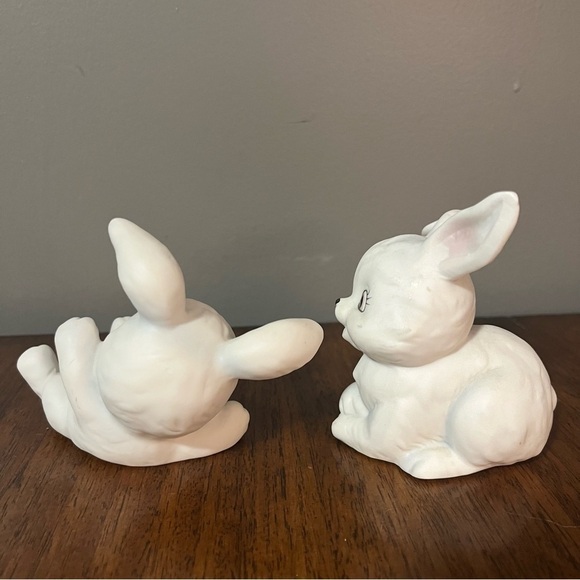 Vintage Pair of White Rabbit
Figurines - HOMCO - Easter..1458 - Picture 6 of 11